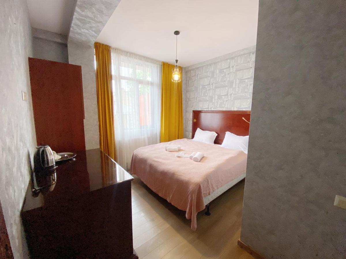 Hotel Mm Apartments Tbilisi Luaran gambar